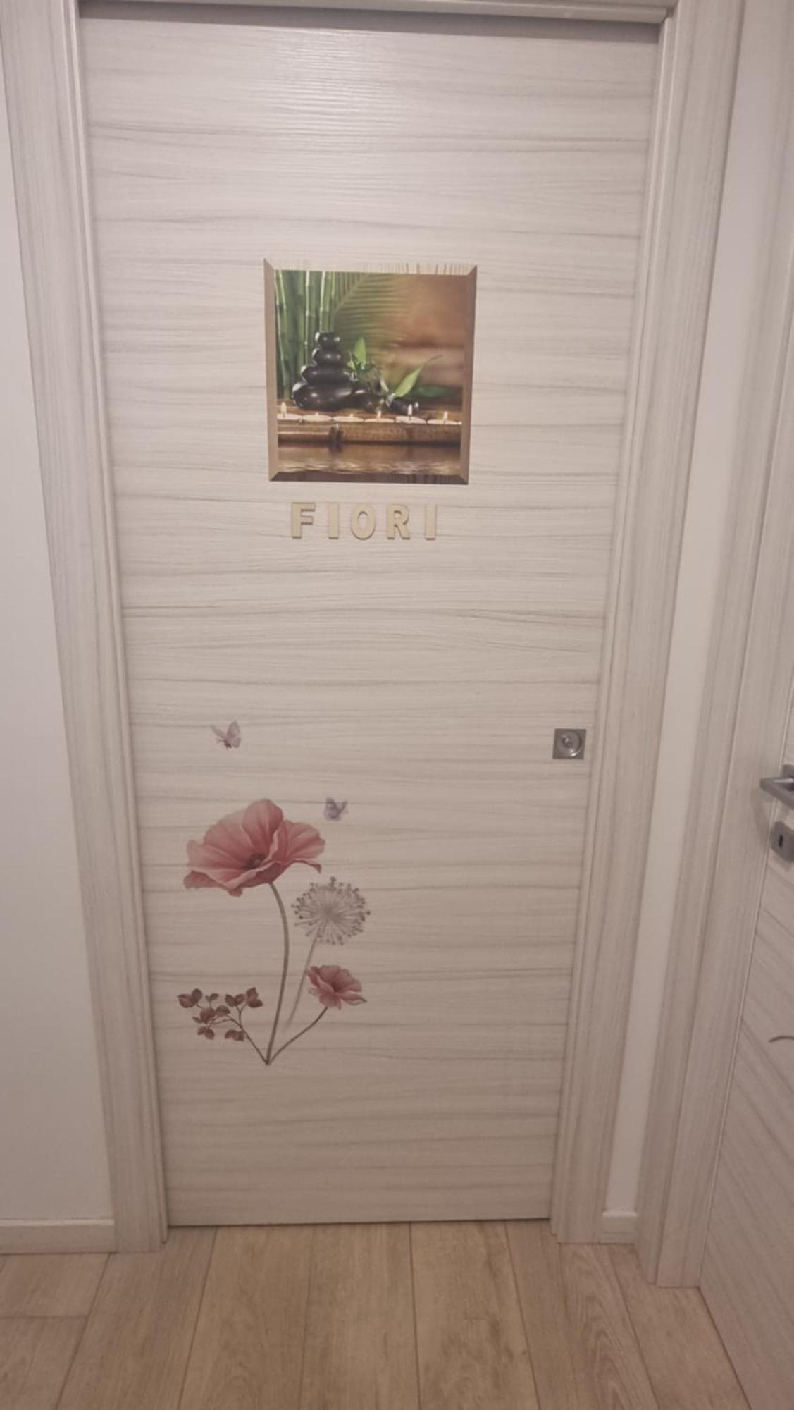 New Living Milano Bed & Breakfast กอร์กอนโซลา ภายนอก รูปภาพ