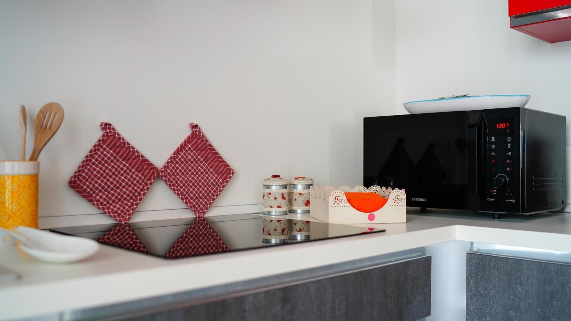 New Living Milano Bed & Breakfast กอร์กอนโซลา ภายนอก รูปภาพ